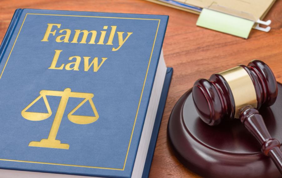 family lawyer